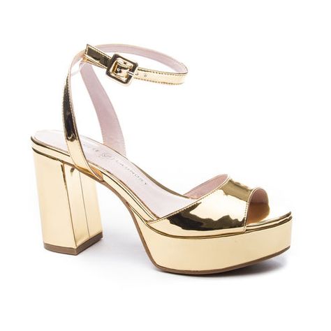 Platform Heels Sandals, Gold Platform Heels, White Platform Sandals, Women Platform Sandals, Sandals Wedges, Sandals Gold, Modern Feminine, Latest Shoe Trends, Platform Sandals Heels