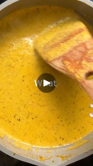 Lemon And Herb Sauce, Nandos Chicken Recipe, Peri Peri Chips, Nando's Chicken, Chicken Lemon, Half Chicken, Chicken Ideas, Peri Peri, Herb Sauce