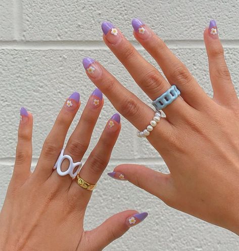 Danish Pastel Nails, Danish Nails, Coconut Girl Nails, Pastel Nail Ideas, Funky Rings, Pastel Nail, Minimal Nails, Danish Pastel, Kawaii Nails