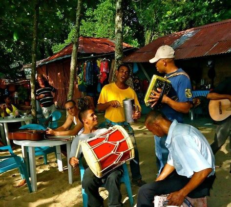 Dominican Culture Aesthetic, Republica Dominicana Aesthetic, Dominican Art, Dominican Music, Caribbean Vibes, Puerto Rico Trip, My 30th Birthday, Puerto Rican Culture, Spring Break Trips