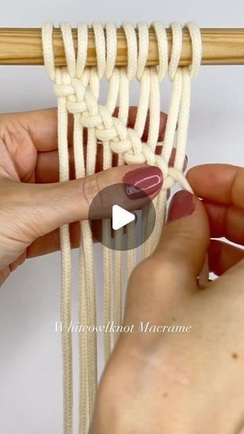 MACRAME PATTERNS/TUTORIALS on Instagram: "Diagonal Braid Tutorial - full tutorial on my YouTube. Check out playlist „31 Days with Macrame Knots“ #macrameknots #macramebraids #whiteowlknot" Diagonal Macrame Knot, Macrame Wave Knot Tutorial, Types Of Macrame Knots, Macrame Braid Tutorials, Free Macrame Patterns For Beginners, Macrame Beginner Projects, Easy Macrame Wall Hanging Tutorials, Macrame Patterns Tutorials Videos, Macrame Patterns Beginner Step By Step