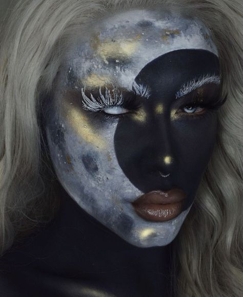 Fine Art Makeup, Hard Halloween Makeup, Face Painting Cosplay, Dark Moon Makeup, Solar Eclipse Makeup, Scar Wax Makeup Ideas, Moon Makeup Halloween, Moon Makeup Looks Halloween, Celestial Witch Costume Makeup