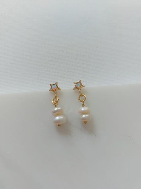 Celestial Crystal Opal Freshwater Pearl Drop Earrings, Bridal Earrings, Boho Hippie Wedding by MeadowWildJewellery on Etsy Boho Hippie Wedding, Pearl Drop Earrings Bridal, Celestial Crystal, Bohemian Style Jewelry, Freshwater Pearl Drop Earrings, Hippie Wedding, Studs Gold, Saltwater Pearls, Crystal Opal