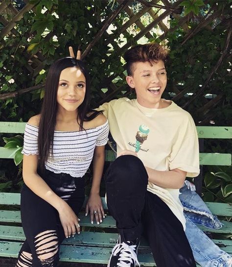 Jenna ortega and Jacob Sartorius rare famous actor youtube actress celeb celebrity rich netflix Wednesday model Actress Career, Jacob Sartorius, Stuck In The Middle, Jane The Virgin, Jenna Ortega, Just Friends, Bobby Brown, Famous Celebrities, Disney Channel