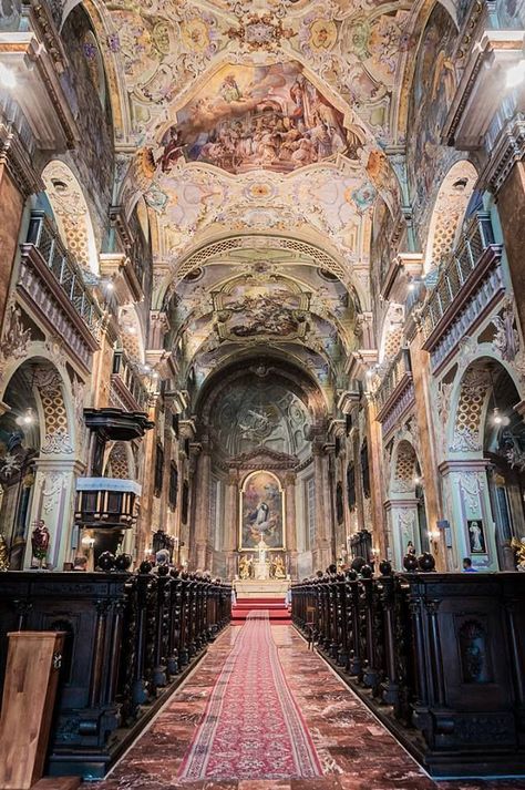 Breathtaking interior of a church in Kosice, Slovakia. Does anyone know which church this is? Kosice Slovakia, Macedonia Greece, Travel Honeymoon, Adventure Tourism, Religious Ceremony, Switzerland Travel, Sacred Places, Central Europe, Beautiful Places In The World