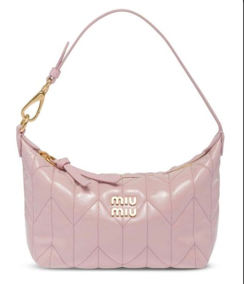 Miu Miu Bag, Designer Tote Bags, Quilted Tote Bags, Girly Bags, Chevron Quilt, Fancy Bags, Quilted Totes, Pretty Bags, Cute Bags