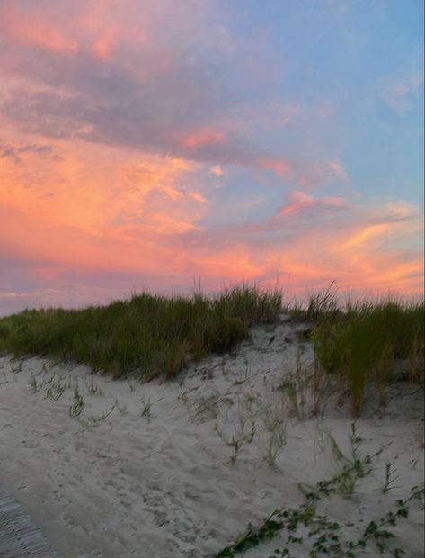 Nj Beach Aesthetic, Wildwood Nj Aesthetic, Beach Haven Nj, Wildwood Aesthetic, Wildwood Crest Nj, Beach Sunset Aesthetic, Wildwood Beach, Nj Beaches, Wildwood Crest