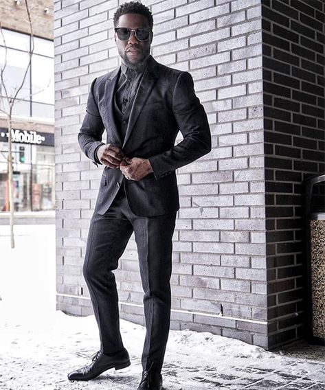 Kelvin Hart, Best Celebrity Outfits, Marlon Wayans, Rap Lyrics Quotes, Hollywood Men, Tracee Ellis Ross, Kevin Hart, Fashion Suits For Men, Grown Man