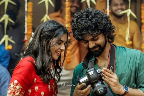 Hridayam Movie, Pranav Mohanlal, New Instagram Logo, Movie Pic, Cute Couple Dp, Actor Picture, Cute Romantic Quotes, Cute Couple Poses, Love Couple Photo