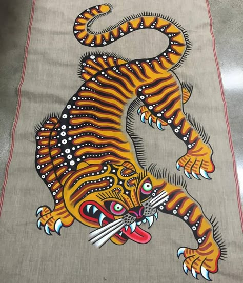 Asian Tigers, Tibetan Tiger, Arte Doodle, Kunst Tattoos, Tiger Rug, Tiger Illustration, Arte Alien, Tibetan Art, Japanese Tattoo Art