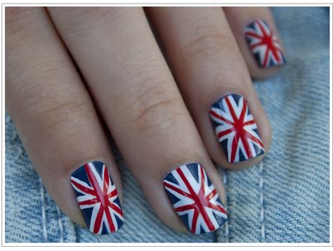 British flag! British Flag Nails, Union Jack Nails, Flag Nails, Uk Nails, Fingernail Designs, London Nails, Uk Flag, British Flag, Mani Pedi