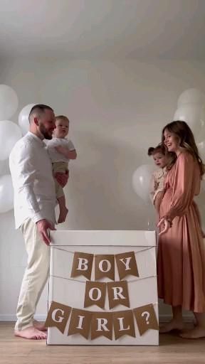 Gender Reveal Ideas For Finding Out, Gender Reveal Surprise Box Ideas, Gender Shower Ideas, How To Do A Gender Reveal, Gender Reveal Ideas Reveal, Baby Boy Gender Reveal Ideas, Baby Shower And Gender Reveal Ideas, Gender Reveals For Family, New Gender Reveal Ideas