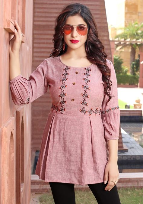 Girls Top Design, Stylish Tops For Girls, Cotton Tops Designs, Stylish Tops For Women, Simple Kurta Designs, Designer Kurti Patterns, Simple Kurti Designs, Long Kurti Designs, Stylish Summer Outfits