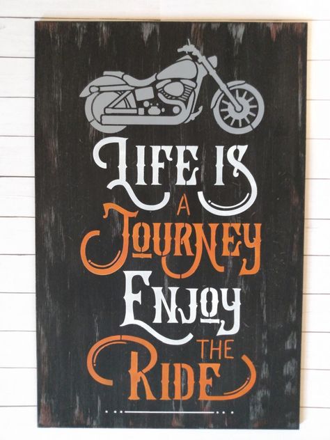 Biker Crafts Diy Ideas, Biker Bar Ideas, Man Cave Signs Diy, Motorcycle Gifts For Him, Wood Motorcycle, Motorcycle Man Cave, Gray Motorcycle, Harley Davidson Decor, Biker Birthday