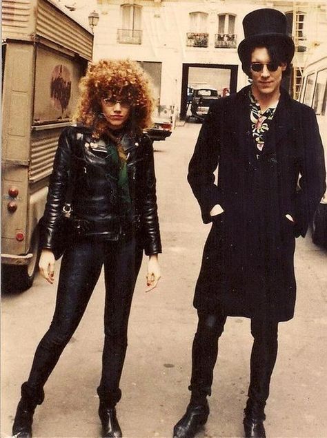 Poison Ivy & Lux Interior, 1981 Lux Interior, 70s Punk, The Cramps, Rock N’roll, The New Wave, I'm With The Band, Psychobilly, Estilo Punk, Punk Outfits