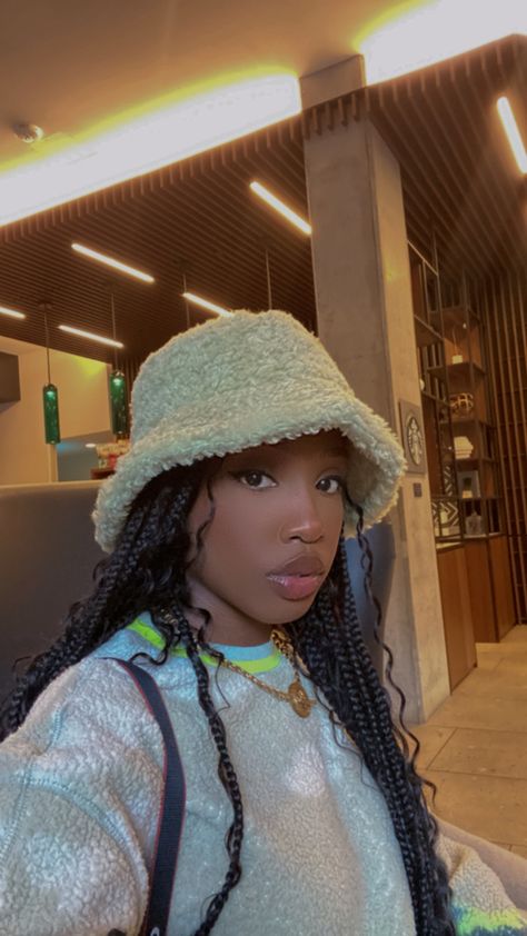 Braids With Hats, Bucket Hat With Braids, Braids And Hat, Braids And Hats, Braids With Hat, Bucket Hat Hairstyles, Cute Winter Hairstyles, Hat With Braids, Black Floppy Hat