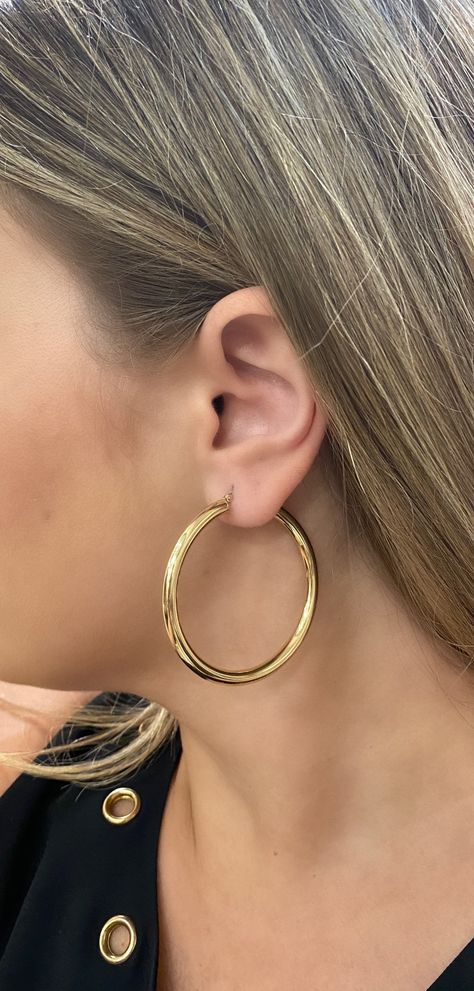 Elegant Yellow Gold Hoop Earrings With Gold-tone Hardware, Luxury Hoop Earrings With Gold-tone Hardware, Chic Gold-tone Brass Hoop Earrings, Luxury Tarnish-resistant Brass Hoop Earrings, Luxury Gold-tone Brass Hoop Earrings, Classic Earrings, Classy Jewelry, Classic Gold, Gold Hoops