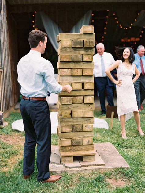 Wedding yard game giant Jenga photographed by Bonnie Sen Photography | The Pink Bride®️️ www.thepinkbride.com Yard Games Wedding, Unique Event Ideas, Jenga Wedding, Wedding Yard Games, Heaven Wedding, Diy Outdoor Weddings, Giant Jenga, Red And White Weddings, Barn Parties