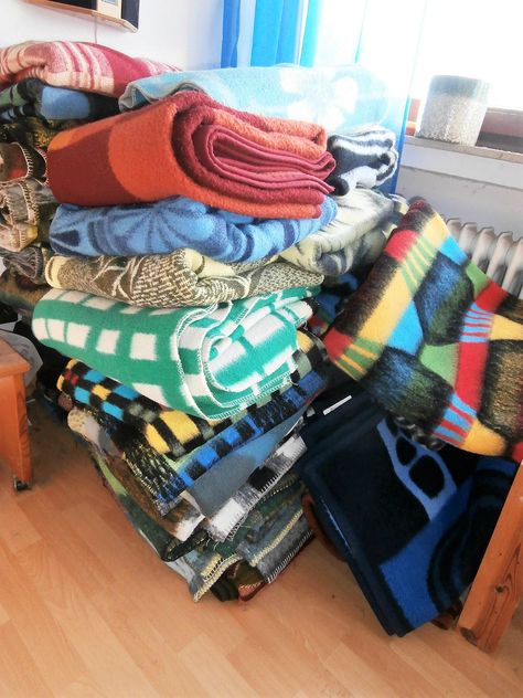 blankets from recycling facility for reuse Recycled Blankets, Side Character, Hospital Blankets, Instagram Username Ideas, Woollen Blankets, Recycling Facility, Make Blanket, Blanket Coat, Blanket Sweater