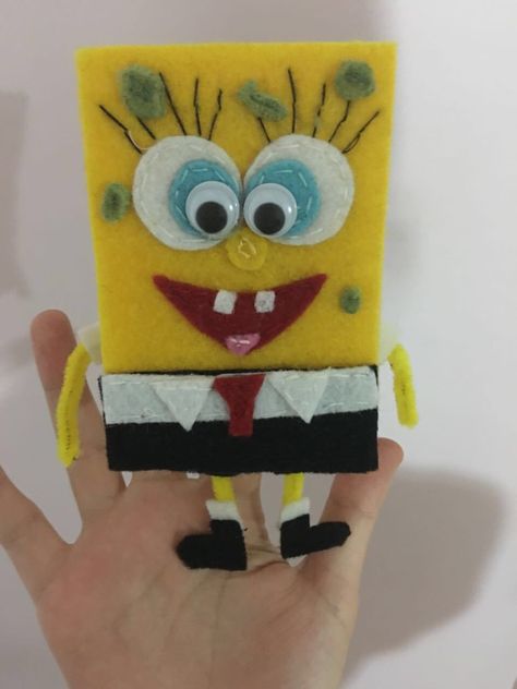 Süngerbob kuklası Spongebob Crafts, Sponge Crafts, Safari Crafts, Spongebob Party, Creative School Project Ideas, Teacher Craft, Diwali Diy, Spring Crafts For Kids, Toddler Learning Activities