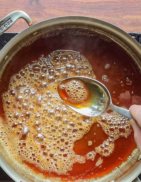 Apple Molasses, Homemade Apple Cider, Homemade Syrup, Homemade Apple, Syrup Recipe, Jams & Jellies, Molasses, Canning Recipes, Back To Nature