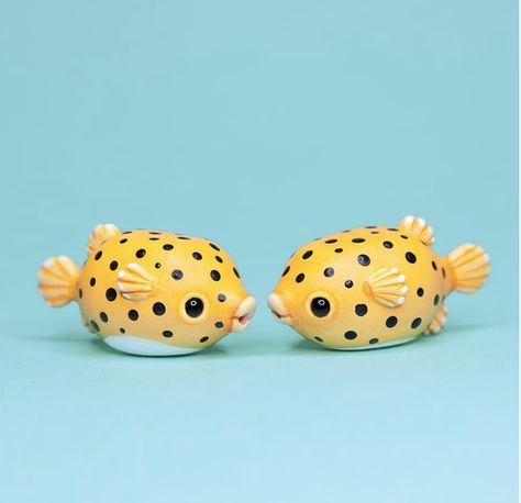 Puffer Fish Art, Clay Ocean, Yellow Kawaii, Polymer Clay Fish, Clay Fish, Aquatic Creatures, Temecula California, Clay Things, Fish Ornaments