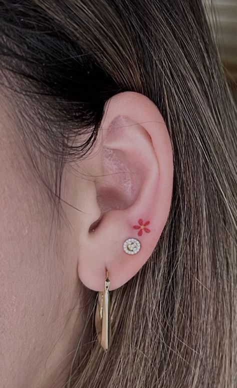 Minimal Ear Tattoo, Fine Line Ear Tattoos, Ear Tattoo Flower, Ear Flower Tattoo, Flower Ear Tattoo, Tiny Ear Tattoo, Flower Tattoo Ear, Ear Lobe Tattoo, Ear Tats