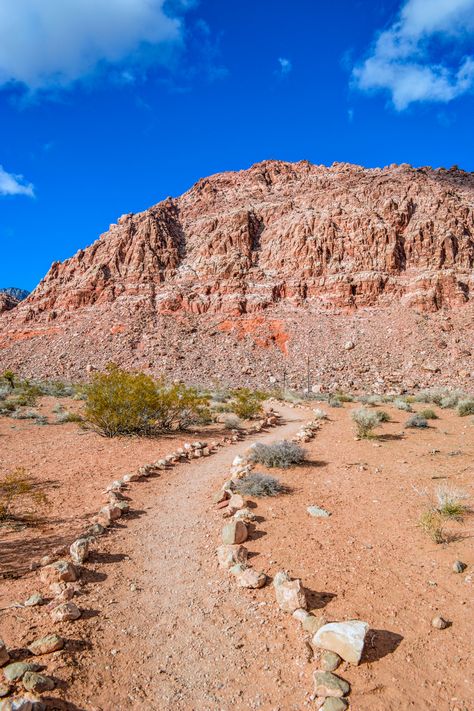 Red Rock Nevada, Red Rock Mountains Las Vegas, Red Rock Canyon Las Vegas Trails, Red Rock Canyon Las Vegas Hiking, Las Vegas Photography, Parking Area, Red Rock Canyon, California Camping, Red Rock