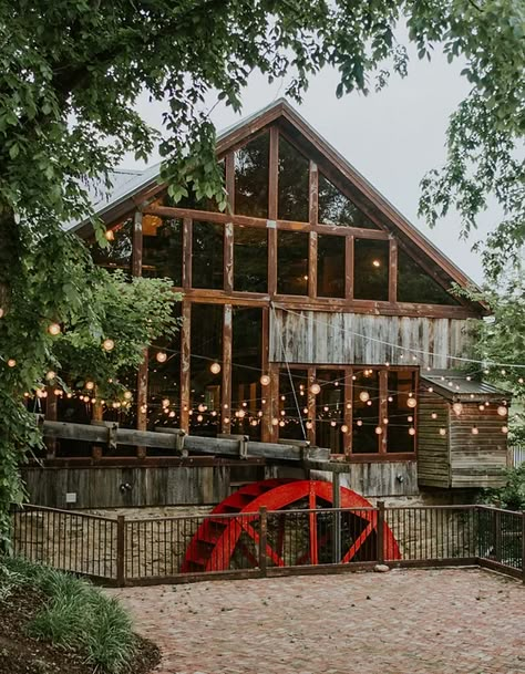 Appalachian Wedding Venues, Tennessee Destination Wedding, Middle Tennessee Wedding Venues, Smoky Mountain Wedding Venues, Airbnb Wedding Tennessee, Knoxville Wedding Venues, East Tennessee Wedding Venues, Gatlinburg Wedding Venues, The Magnolia Venue Tennessee