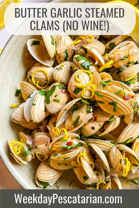 Garlic Butter Clams, Steamed Clams Recipe Garlic, Cherrystone Clams Recipe, How To Cook Steamers, Steamer Clam Recipes, Baked Clams Recipe, Clam Appetizers, How To Cook Clams, Steamed Clams Recipe