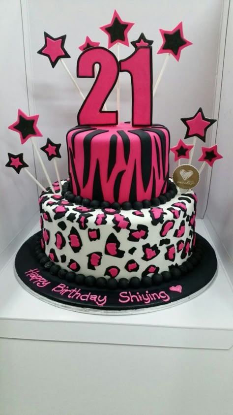 Bday Cake Design, Cheetah Print Cakes, Y2k Birthday Party, 21st Bday Cake, 18th Birthday Party Themes, Sweet Sixteen Birthday Party Ideas, 21st Bday Ideas, Pink Birthday Cakes, Birthday Party Theme Decorations