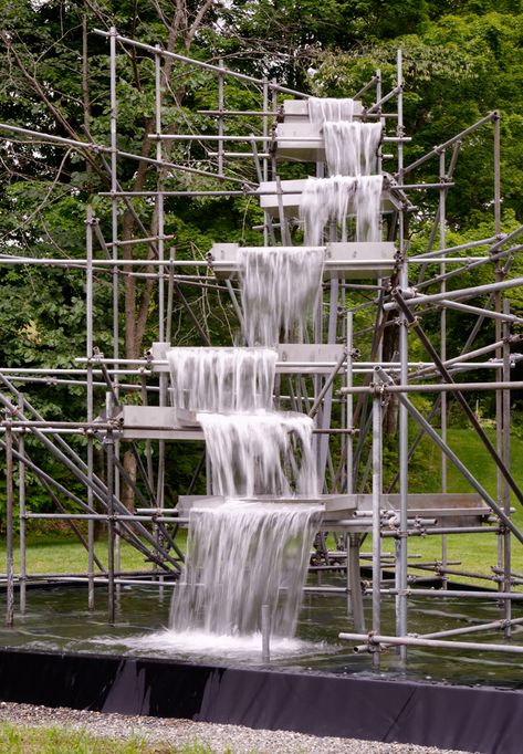 Olafur Elliason, Scaffolding Installation, Water Art Installation, Waterfall Installation, Nature Installation, Scaffolding Design, Installation Architecture, Water Installation, Amazing Waterfall