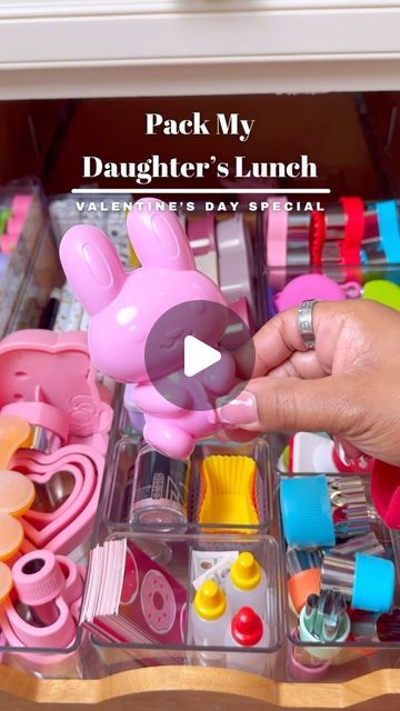 Micah Enriquez on Instagram: "Pack a gourmet school lunch with me 🤩 Happy Valentine’s Day besties! Love you all! ❤️❤️❤️ #asmr #schoollunch #bento #packinglunch #momlife #kidslunchideas #easylunchideas #schoollunch #organizedhome Video description: mom packing school lunch for child; fridge organization; pantry organization; kitchen organization; bento box lunch ideas" Cute Kids Lunch Ideas, Cute Lunch Ideas For School, Bento Organization, Bento Lunch Box Ideas For Kids, Kids Bento Box Ideas, Healthy Bento Box Lunches For Kids, Easy Bento Box Ideas For Kids, Bento Box Lunch For Kids Ideas, Kid Bento Box Lunch Ideas