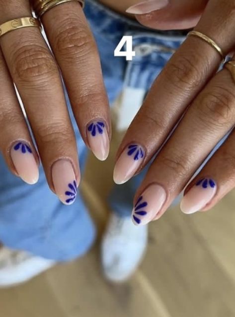 Blue Mamma Mia Nails, Blue Flower Almond Nails, Europe Nails Travel Summer, Blue Mediterranean Nails, French Tip Nails With Blue Design, France Inspired Nails, Coastal Summer Nails, Nail Art Ete 2020, Blue And Nude Nail Designs