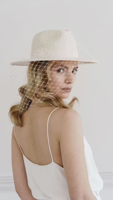 bridalstylevancouver on Instagram: The BSV Shop features the coolest most unique fabulous finds for your wedding day! #vancouverwedding #thebsvshop #shoptillyoudrop… Bride Hats Wedding, Wedding Hats For Bride, Bridal Hat With Veil, Bride With Hat, Wedding Dress With Hat, Wedding Veils And Headpieces, Aw Bridal, Bride Hats, Hat Veil