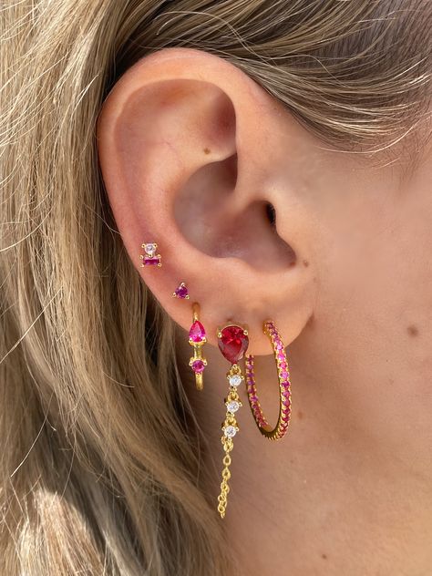 Shop your favourate colour for your ear stack! Minimalist Ear Piercings, Multiple Earrings, Stud Earrings Gold, Ear Stack, Hoop Earrings Gold, Red Jewelry, Small Earrings Studs, Stacked Jewelry, Earrings In Gold