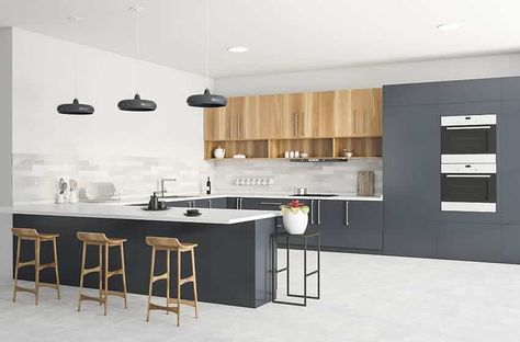 Modern kitchen with white polished concrete floors gray cabinets white quartz countertops G Shape Kitchen, Kitchen Layout Dimensions, Polished Concrete Floor Kitchen, Large Kitchen Layout, Concrete Floor Kitchen, G Shaped Kitchen, White Kitchen Interior, Bar Ad, Bar Corner