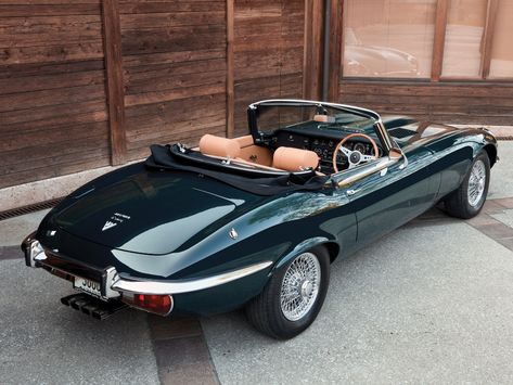 Jaguar E Type Roadster, Xke Jaguar, E Type Jaguar, Jaguar Roadster, Jaguar V12, Jaguar Type E, Chevrolet Corvette C1, Jaguar Xke, Jaguar Type