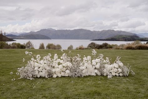 Wanaka Destination Wedding in Spring? yes, please. Blossom filled ceremony flowers that will woo your guests. White blossom for a white wedding. Baby's Breath for delicate detail and roses for class. Floral Nest Wedding Ceremony, All White Bridesmaids, Grounded Florals, White Bridesmaids Dresses, Wanaka Wedding, Wedding In Spring, Flower Bouquet Vase, Flower Arrangements Wedding, Sleeved Wedding Dress