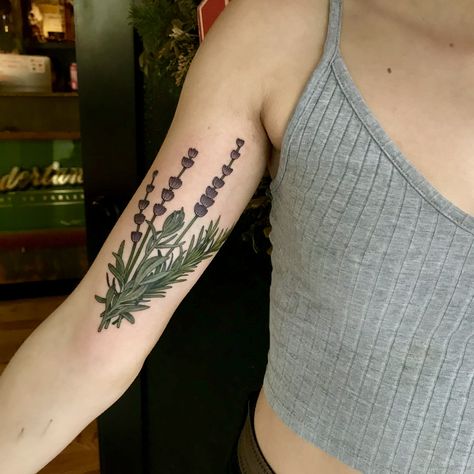 Dutch lavender and rosemary inner arm tattoo by Savanna Trevino 🌿 Rosemary And Lavender Tattoo, Lavender Rosemary Tattoo, Large Lavender Tattoo, Lavendar Bouquets Tattoo, Lavender Plant Tattoo, Lavender Sage Rosemary Tattoo, Rosemary Tattoo, Clavicle Tattoo, Inner Arm Tattoos