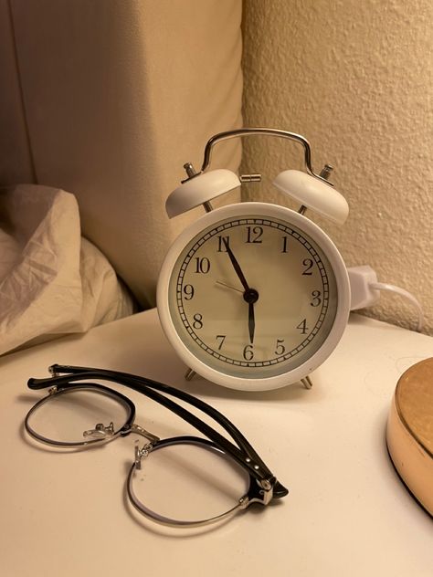 Morning Clock Aesthetic, 6am Clock Aesthetic, 6am Alarm Clock Aesthetic, 6 Am Clock Aesthetic, 6am Aesthetic Clock, 6am Clock, Morning Alarm Aesthetic, 6:00 Am Alarm Clock Aesthetic, 5am Clock