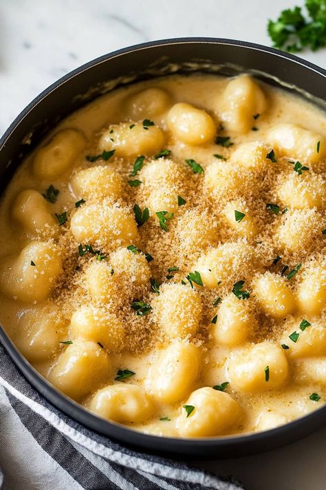 Gnocchi Pasta Salad, Gnocchi Side Dish, Gnocchi Meals, Gnocchi Mac And Cheese, Parmesan Gnocchi, Cheese Gnocchi, Creamy Gnocchi, Gnocchi Recipes Easy, Gnocchi Dishes