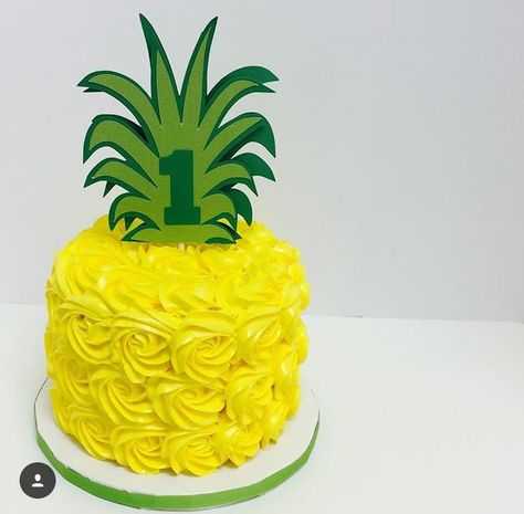 Pineapple cake Pineapple First Birthday, Fruit Birthday Party, Birthday 24, Fruit Birthday, Shaped Cake, Pineapple Cake, Flamingo Party, First Birthday Cake, Summer Sunshine