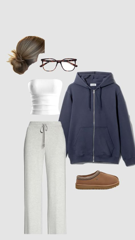 Cute Comfy Streetwear Outfits, Hot School Outfits Winter, Fits School Winter, Outfit Ideas Aesthetic Preppy, School Outfit With Leggings, Comfy Easy Outfits, Cute Chill Date Outfits, Lazy Monday Outfit, Outfits For Monday School