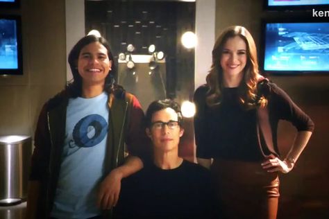 Cisco, Harrison and Katlyn Character Closet, Team Flash, Flash Funny, Flash Tv Series, Killer Frost, Danielle Panabaker, Flash Arrow, Supergirl And Flash, Feb 7