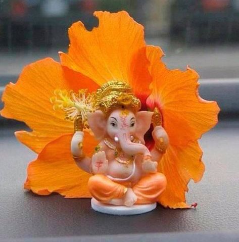 GANESHA WALLPAPERS Ganpati Bappa Wallpapers, Ganesh Lord, Ganapati Decoration, Shri Ganesh Images, Happy Ganesh Chaturthi Images, Baby Ganesha, Ganesh Idol, Ganesh Chaturthi Images, Ganesh Wallpaper