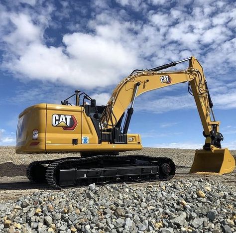 Metals Project, Caterpillar Machines, Cat Equipment, Caterpillar Equipment, Big Machines, Cat Excavator, Heavy Construction Equipment, Construction Area, Mini Excavator