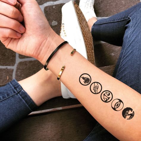 Divergent Tattoo Tris, Dauntless Symbol, Mass Effect Tattoo, Divergent Tattoo, Fandom Tattoos, Divergent Four, Tattoo Uk, Matt Lanter, 4 Tattoo