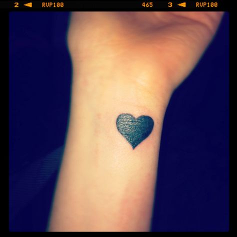 this makes me think i don't want it filled in... Filled In Heart Tattoo, Heart Tattoo Ideas, Heart Tattoos, New Tattoo, Heart Tattoo, Black Heart, Tattoo Images, New Tattoos, Heart Ring