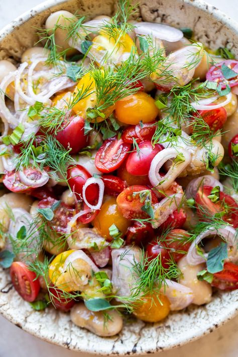 This Herby Marinated White Bean Salad is made with giant white beans, cherry tomatoes, sliced shallots, and lots of fresh herbs in a lemony marinade. Easy to make, no cooking necessary, and stays good for days in the refrigerator. Gluten-free & vegan. Gf Lunch Ideas, Giant Beans, Gf Lunch, White Bean Salad Recipes, Beans Salad, Vegan Chili Recipe, Spring Salads, Cranberry Beans, Salad Menu